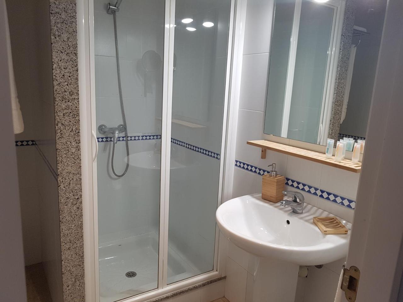 Hostal De L'Aigua Sant Llorenc de la Muga Extérieur photo